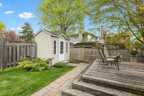 372 Kingbrook Drive Kanata ON K2M 0G2