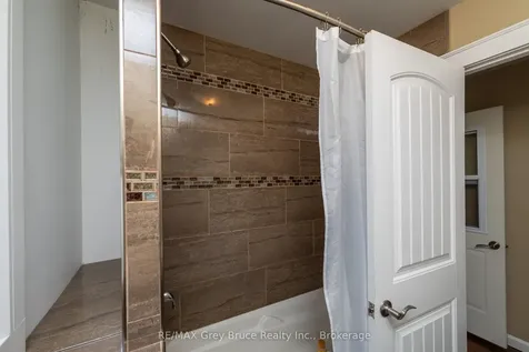 1550 5th Avenue W Owen Sound ON N4K 5B5