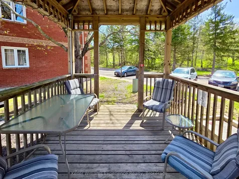 657 Cedar Lane Bracebridge ON P1L 1P1