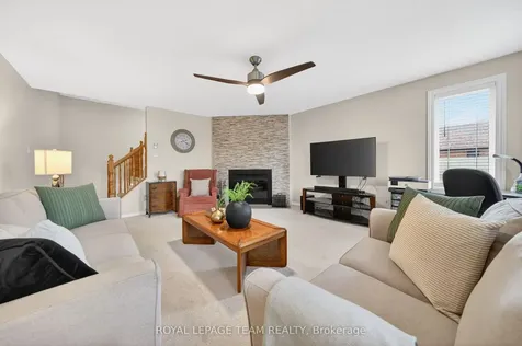 27 Inwood Drive Kanata ON K2M 1Z5
