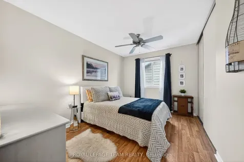 27 Inwood Drive Kanata ON K2M 1Z5