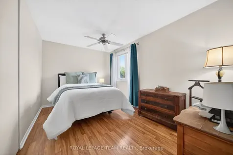 27 Inwood Drive Kanata ON K2M 1Z5