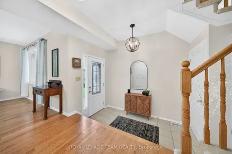 27 Inwood Drive Kanata ON K2M 1Z5