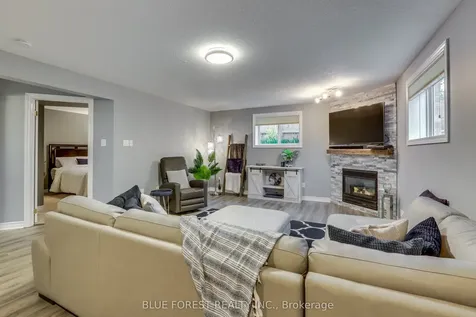 179 Forest Grove Crescent Thames Centre ON N0L 1G3