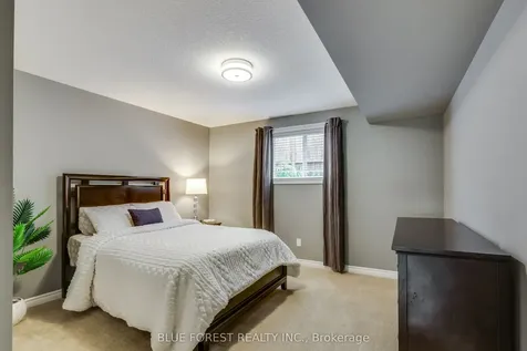 179 Forest Grove Crescent Thames Centre ON N0L 1G3