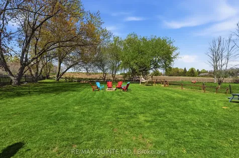 565 Lester Road Quinte West ON K8V 5P8