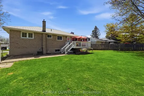 565 Lester Road Quinte West ON K8V 5P8