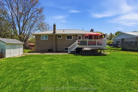 565 Lester Road Quinte West ON K8V 5P8