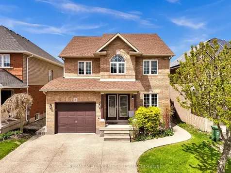 8 Bates Avenue Hamilton ON L0R 1P0