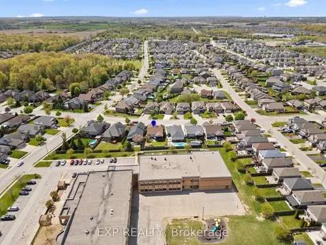 6296 Parkside Road Niagara Falls ON L2H 0B2