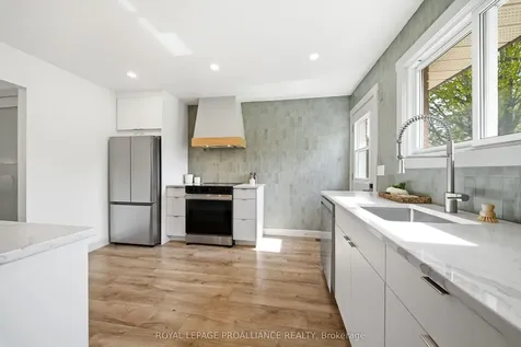18 Alnet Drive Belleville ON K8P 4V9