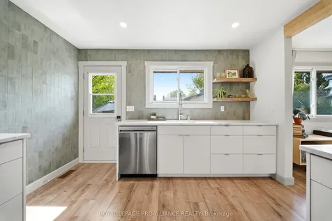 18 Alnet Drive Belleville ON K8P 4V9