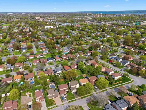 18 Alnet Drive Belleville ON K8P 4V9