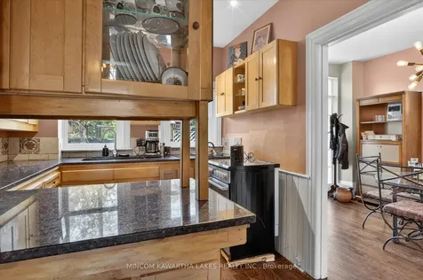 494 Charlotte Street Peterborough ON K9J 2W3