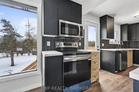 1528 Enright Road Tyendinaga ON K0K 3A0