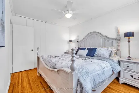 31 Brenlyn Court Hamilton ON L9C 4N8