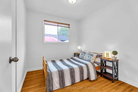 31 Brenlyn Court Hamilton ON L9C 4N8