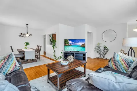 31 Brenlyn Court Hamilton ON L9C 4N8