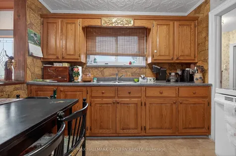60 Ridge Street Asphodel-norwood ON K0L 2V0