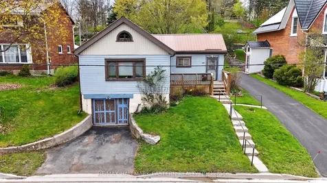 60 Ridge Street Asphodel-norwood ON K0L 2V0