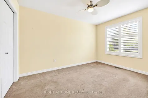 32 Woodburn Avenue St. Catharines ON L2P 0B8