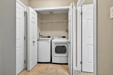 32 Woodburn Avenue St. Catharines ON L2P 0B8