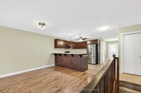 32 Woodburn Avenue St. Catharines ON L2P 0B8