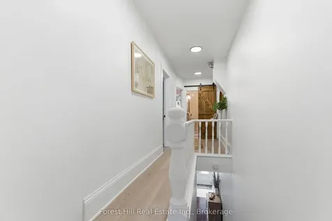 66 St Andrews Street Cambridge ON N1S 1M4