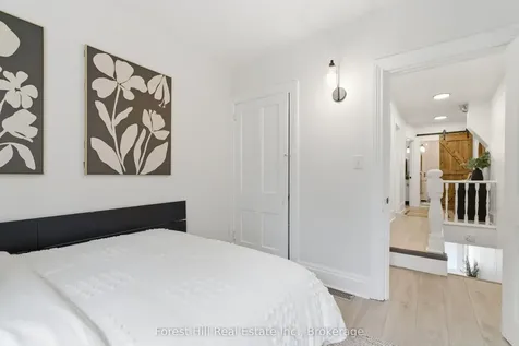 66 St Andrews Street Cambridge ON N1S 1M4