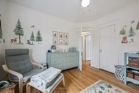 9 Spadina Road E Kitchener ON N2M 3X2