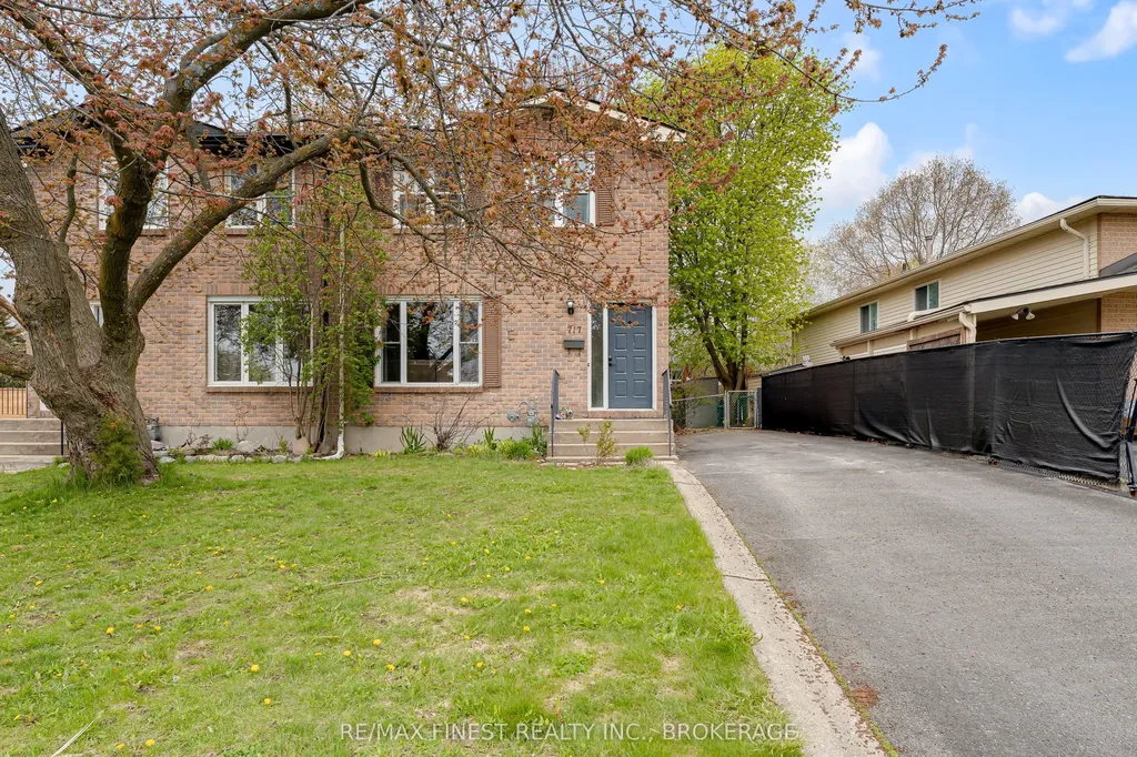 717 Ridley Drive Kingston ON K7P 2A3