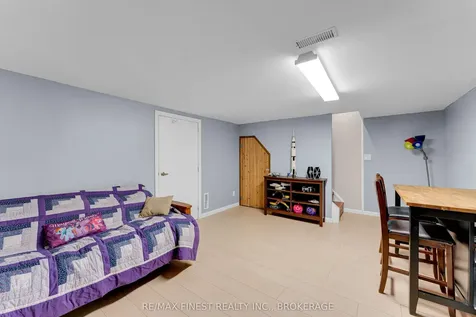 717 Ridley Drive Kingston ON K7P 2A3