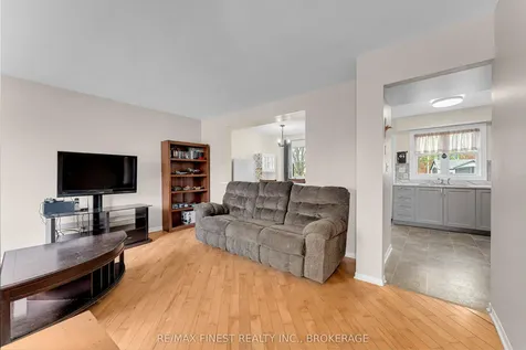 717 Ridley Drive Kingston ON K7P 2A3