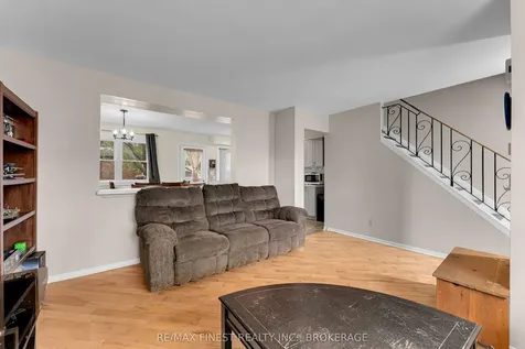 717 Ridley Drive Kingston ON K7P 2A3