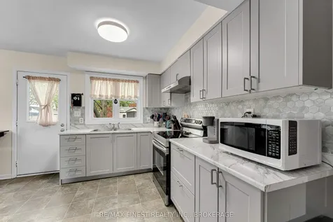 717 Ridley Drive Kingston ON K7P 2A3