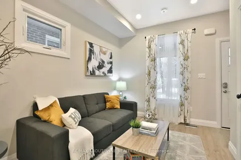 31-33 Hawthorne Avenue Hamilton ON L8P 4P7