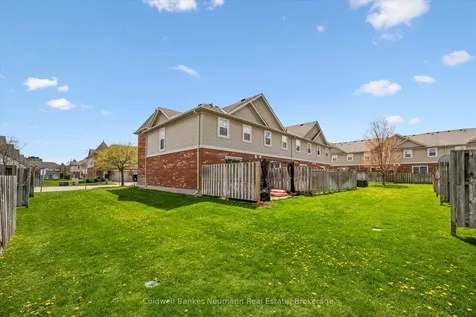 124 Gosling Gardens Guelph ON N1G 5K6