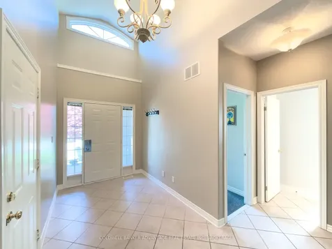 32 Michaela Crescent Pelham ON L0S 1E4