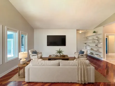 32 Michaela Crescent Pelham ON L0S 1E4