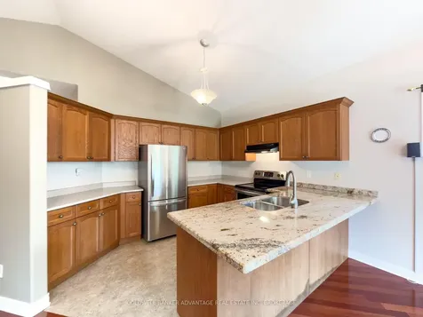 32 Michaela Crescent Pelham ON L0S 1E4