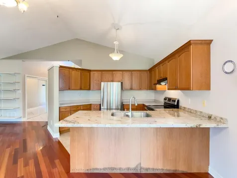 32 Michaela Crescent Pelham ON L0S 1E4
