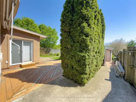 32 Michaela Crescent Pelham ON L0S 1E4