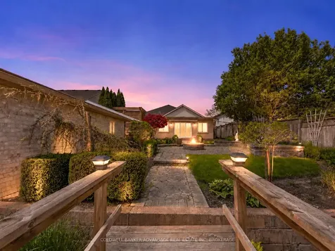32 Michaela Crescent Pelham ON L0S 1E4