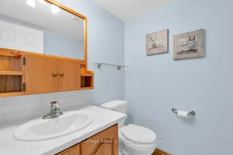19 Woodlawn Road E Guelph ON N1H 7B1