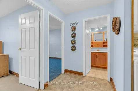 19 Woodlawn Road E Guelph ON N1H 7B1