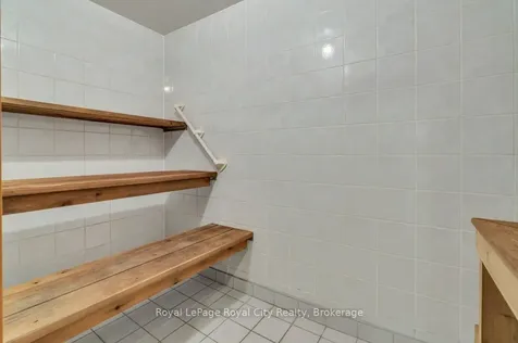 19 Woodlawn Road E Guelph ON N1H 7B1