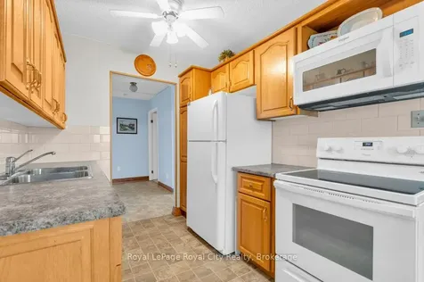 19 Woodlawn Road E Guelph ON N1H 7B1