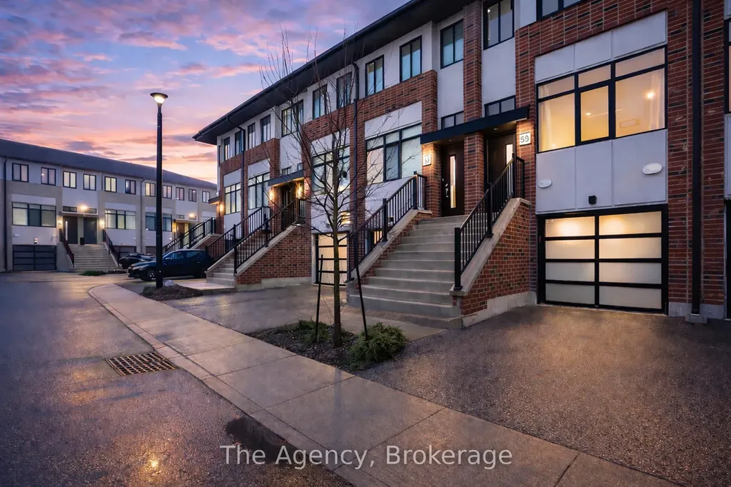 59 Markle Crescent Hamilton ON L9G 0H3
