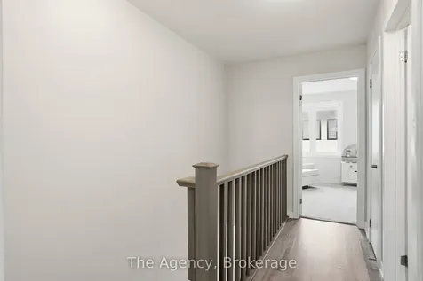 59 Markle Crescent Hamilton ON L9G 0H3