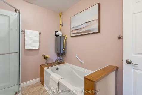 32 Dorland Drive Greater Napanee ON K7R 3K7